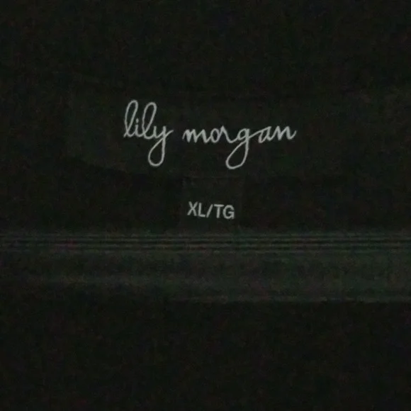 Top - Picture 3 of 4